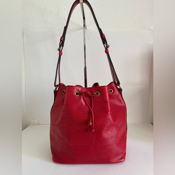 Louis Vuitton PM Noe Shoulder Bag - Picture 2 of 15